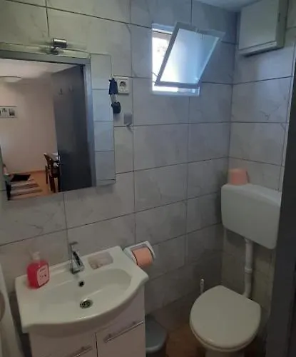 Olive Grove Vakantiehuis *