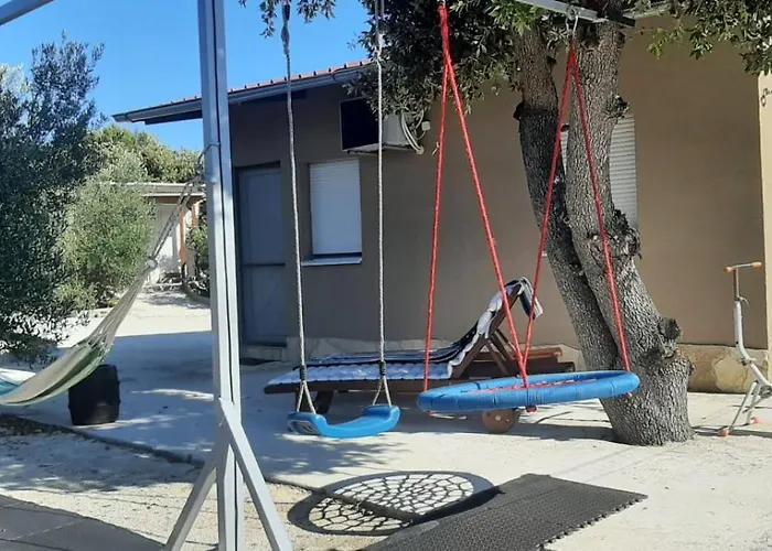 Vakantiehuis Olive Grove Rogoznica (Sibenik-Knin)